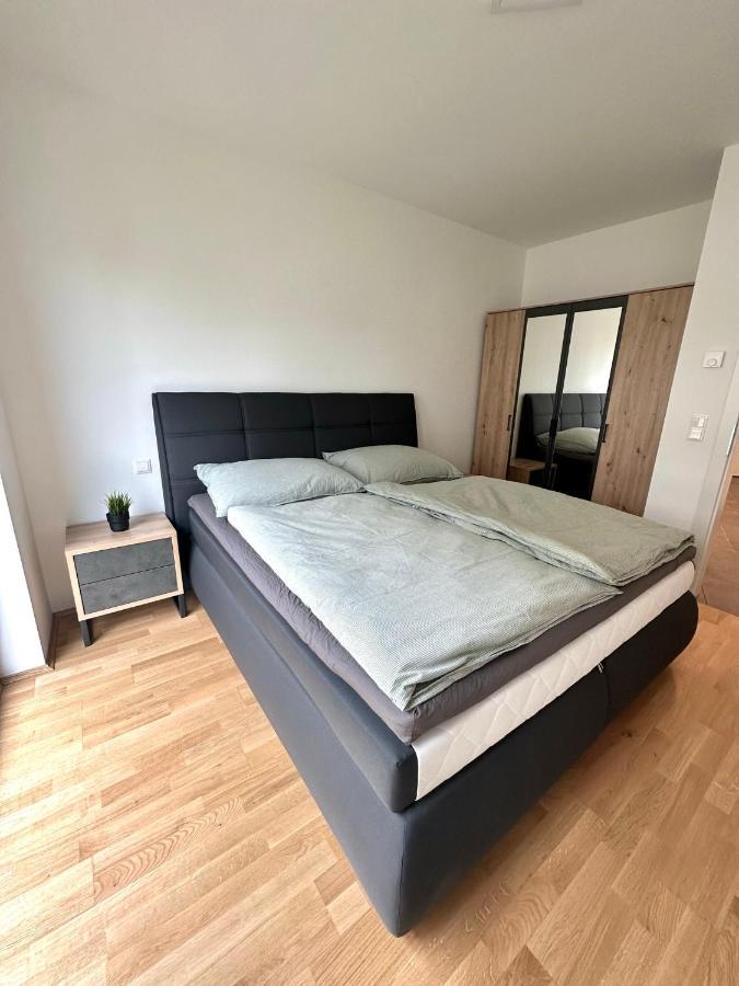 Living Kalsdorf - Selfcheckin Apartment Kalsdorf bei Graz Bagian luar foto